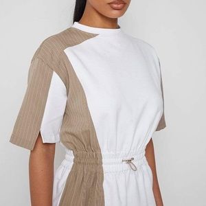 Maniere de Voir pinstripe t-shirt dress - white/taupe